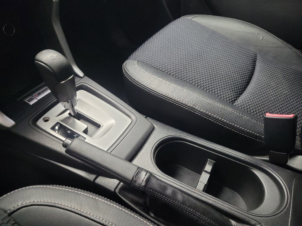 2014 Subaru Forester in Highland, IN 46322 - 2445437 26