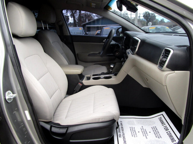 2020 Kia Sportage in Tampa, FL 33604-6914 - 2445684 7