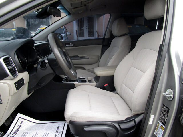 2020 Kia Sportage in Tampa, FL 33604-6914 - 2445684 8