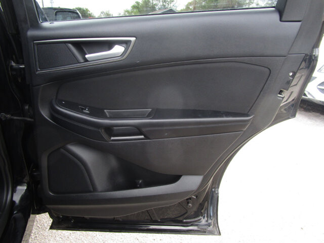 2017 Ford Edge in Tampa, FL 33604-6914 - 2445686 77