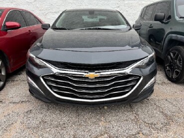 2019 Chevrolet Malibu in Dallas, TX 75228