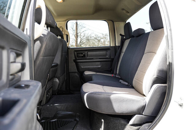 2012 RAM 1500 in San Antonio, TX 78228 - 2446335 21