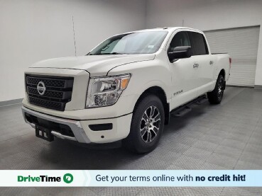 2021 Nissan Titan in Torrance, CA 90504