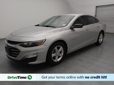 2021 Chevrolet Malibu in Live Oak, TX 78233