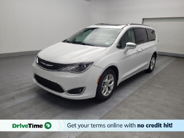 2020 Chrysler Pacifica in Stone Mountain, GA 30083