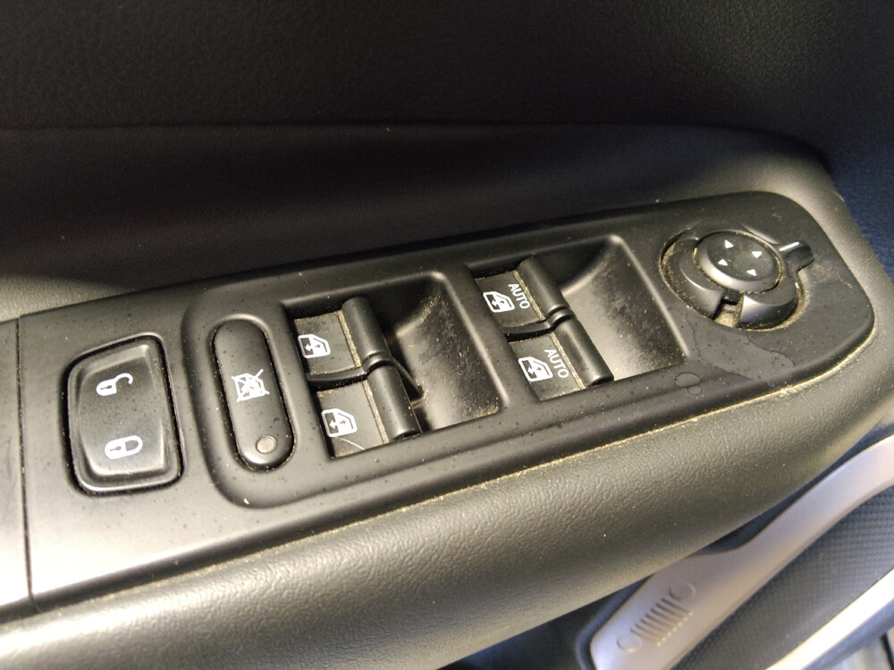 2017 Jeep Renegade in Albuquerque, NM 87123 - 2447567 27