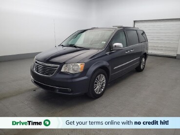 2014 Chrysler Town & Country in Chesapeake, VA 23320