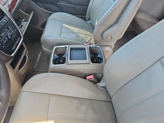 2015 Chrysler Town & Country in Wadena, MN 56482 - 2449072 22