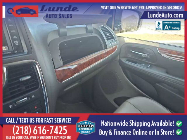 2015 Chrysler Town & Country in Wadena, MN 56482 - 2449072 50