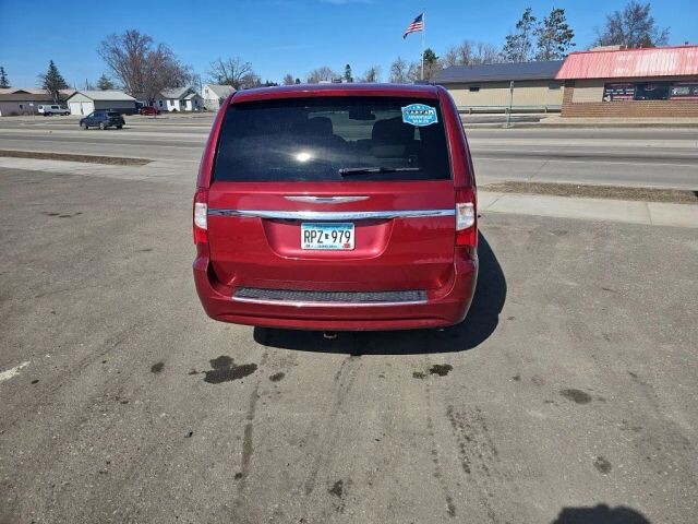 2015 Chrysler Town & Country in Wadena, MN 56482 - 2449072 42