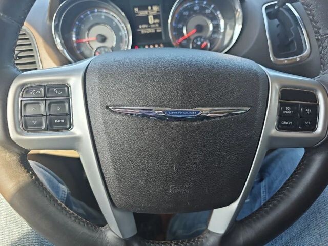 2015 Chrysler Town & Country in Wadena, MN 56482 - 2449072 13