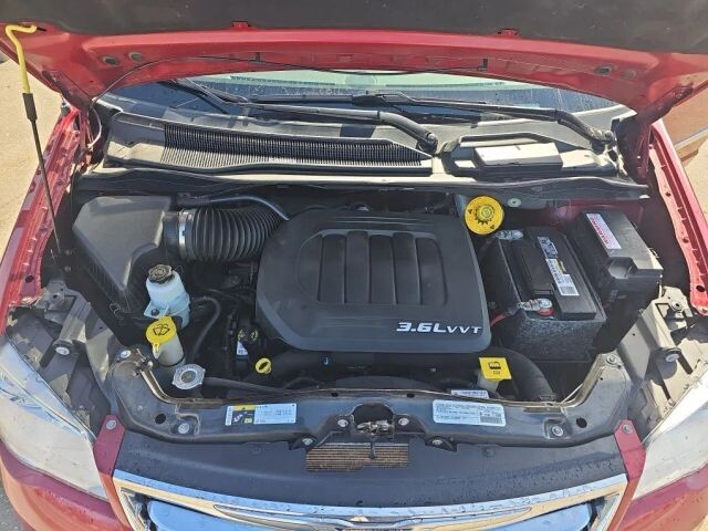 2015 Chrysler Town & Country in Wadena, MN 56482 - 2449072 35