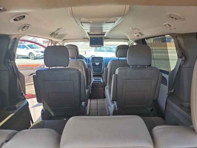 2015 Chrysler Town & Country in Wadena, MN 56482 - 2449072 28