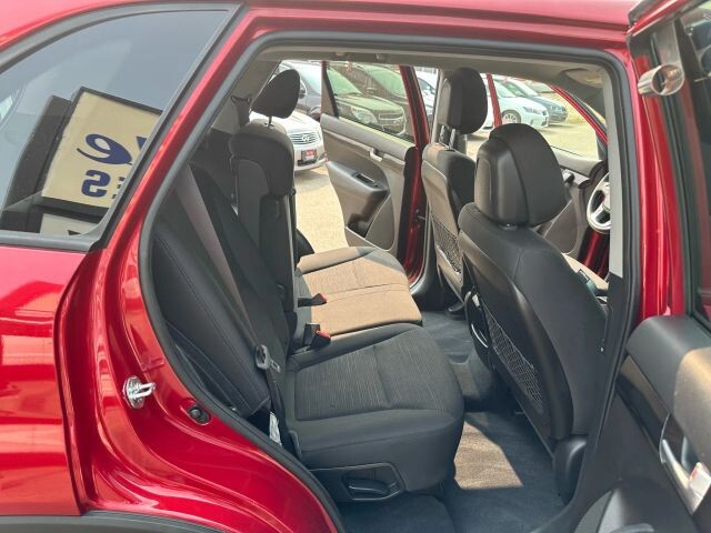 2015 Kia Sorento in Wadena, MN 56482 - 2449096 18