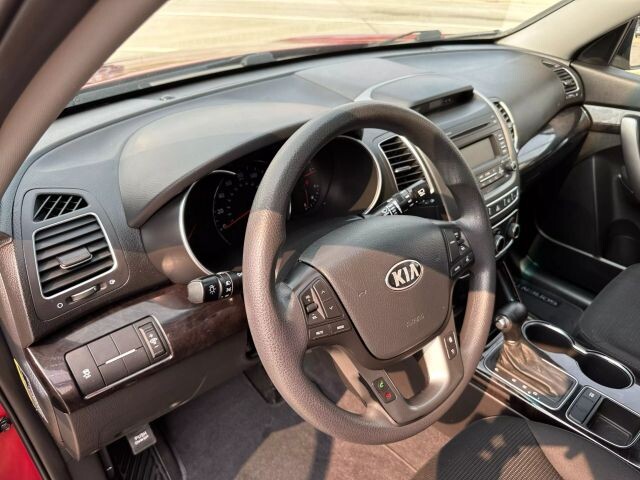 2015 Kia Sorento in Wadena, MN 56482 - 2449096 6