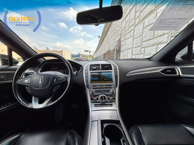 2017 Lincoln MKZ in Decatur, GA 30032 - 2451104 58