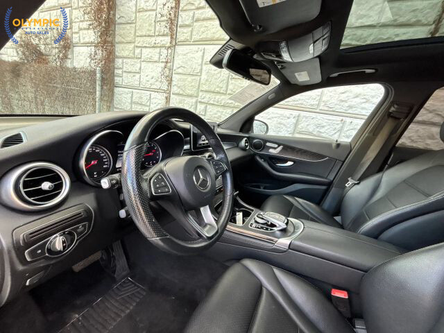 2017 Mercedes-Benz GLC 300 in Decatur, GA 30032 - 2451121 17
