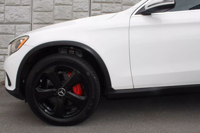 2017 Mercedes-Benz GLC 300 in Decatur, GA 30032 - 2451121 54