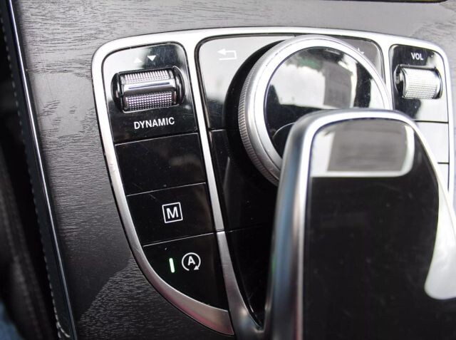 2017 Mercedes-Benz GLC 300 in Decatur, GA 30032 - 2451121 70