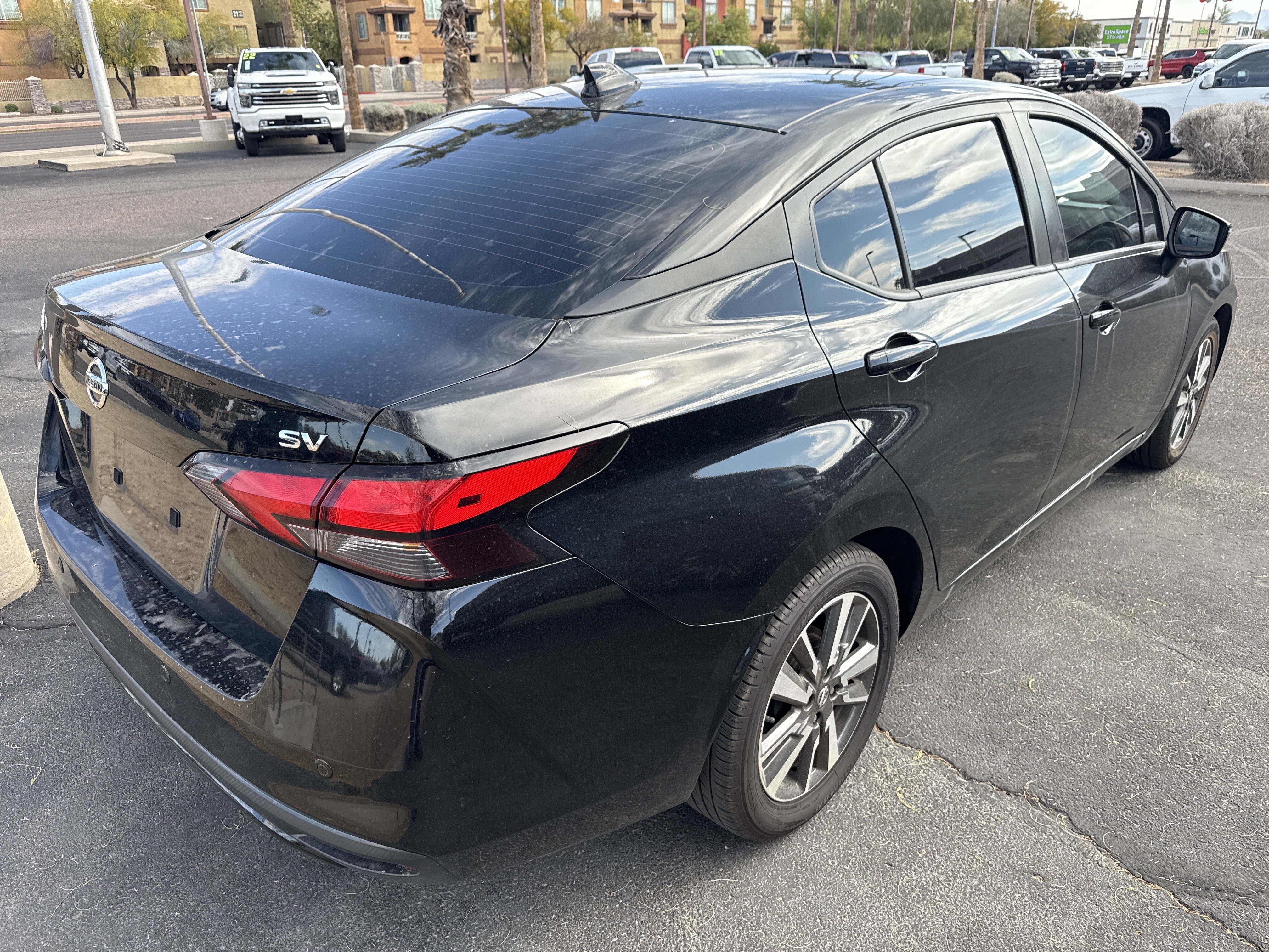2021 Nissan Versa in Phoenix, AZ 85022 - 2451385 4