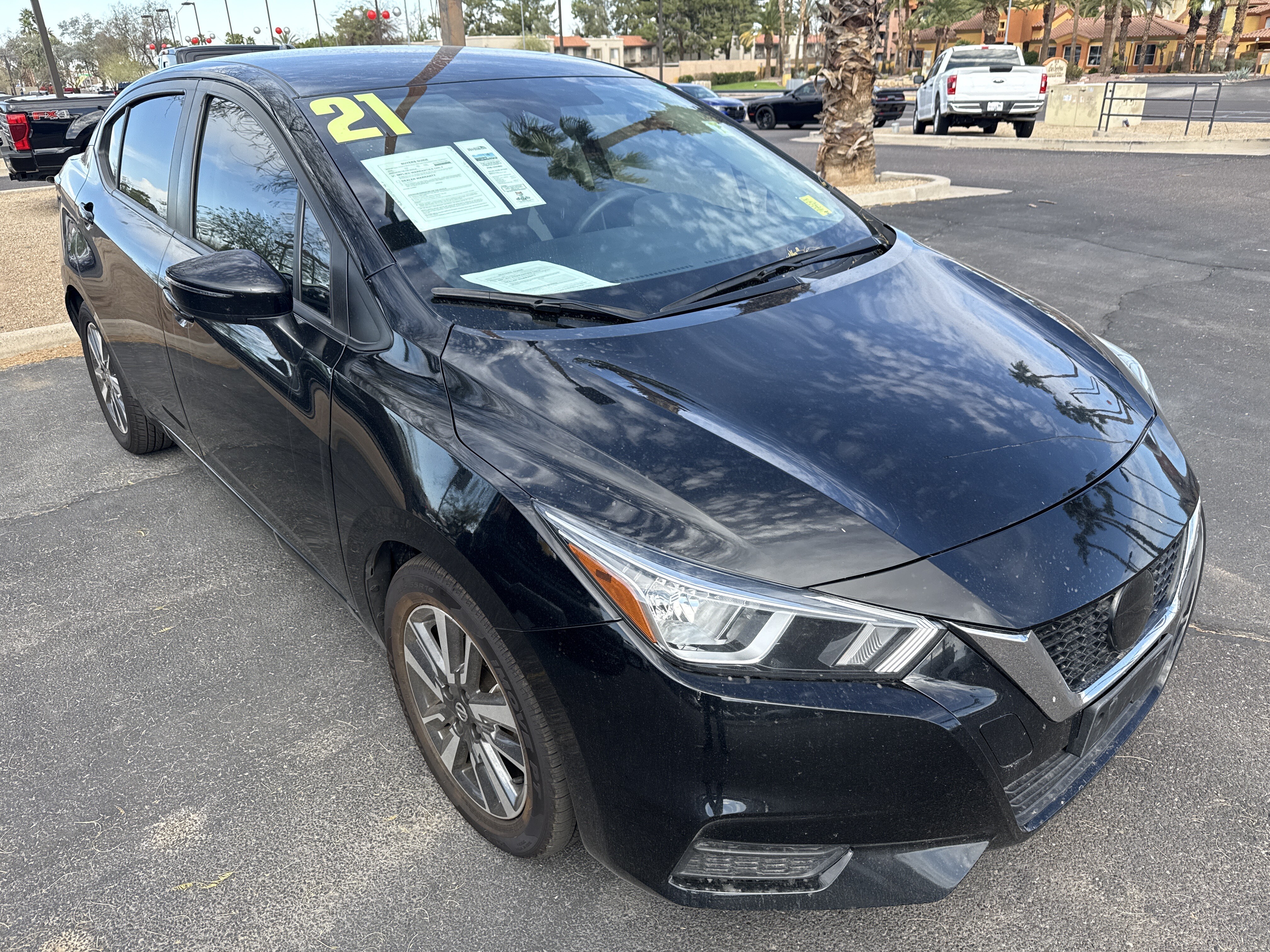 2021 Nissan Versa in Phoenix, AZ 85022 - 2451385 3