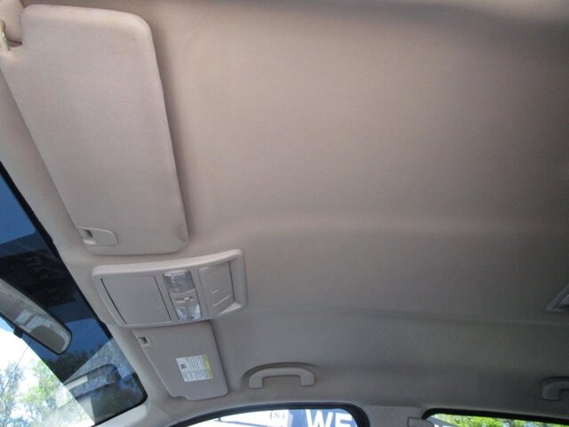 2017 Nissan Titan in Tampa, FL 33604-6914 - 2451388 12