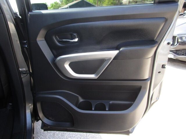 2017 Nissan Titan in Tampa, FL 33604-6914 - 2451388 14