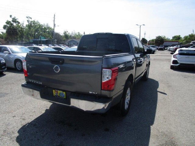 2017 Nissan Titan in Tampa, FL 33604-6914 - 2451388 21