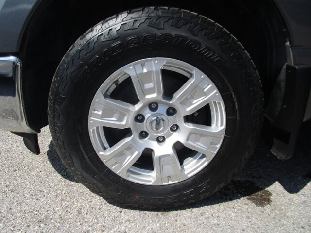 2017 Nissan Titan in Tampa, FL 33604-6914 - 2451388 18