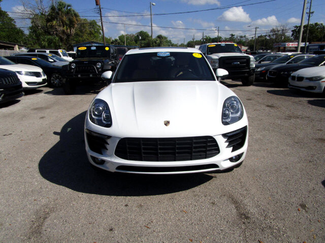 2018 Porsche Macan in Tampa, FL 33604-6914 - 2451390 22