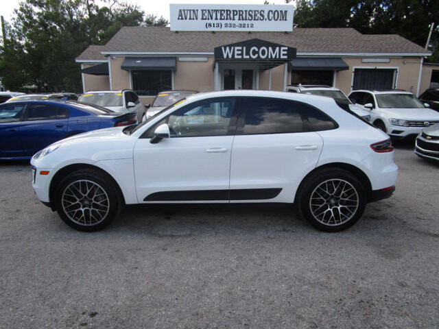 2018 Porsche Macan in Tampa, FL 33604-6914 - 2451390 31