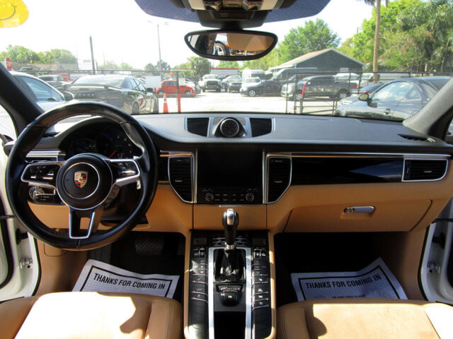 2018 Porsche Macan in Tampa, FL 33604-6914 - 2451390 2