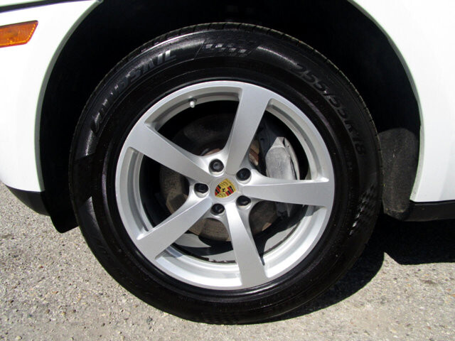 2018 Porsche Macan in Tampa, FL 33604-6914 - 2451390 35