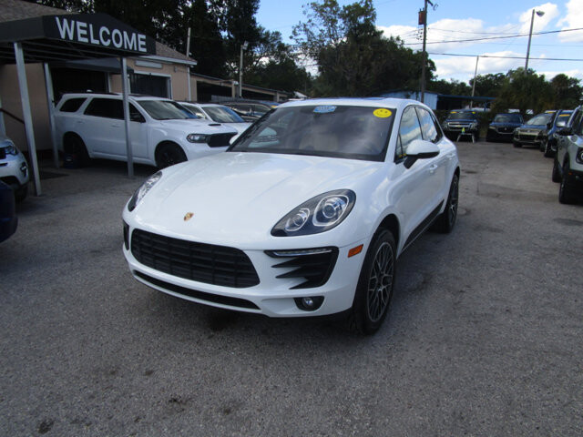 2018 Porsche Macan in Tampa, FL 33604-6914 - 2451390 29