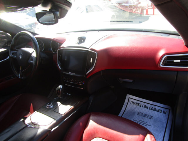 2017 Maserati Ghibli in Tampa, FL 33604-6914 - 2451395 12