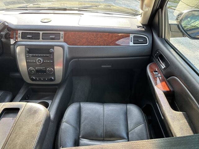 2009 GMC Yukon in Hudson, FL 34669 - 2452228 33