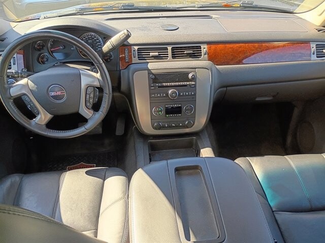 2009 GMC Yukon in Hudson, FL 34669 - 2452228 13