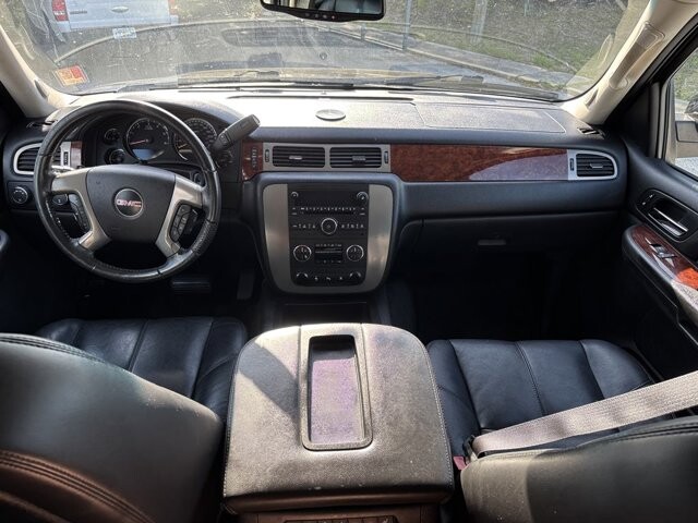 2009 GMC Yukon in Hudson, FL 34669 - 2452228 32