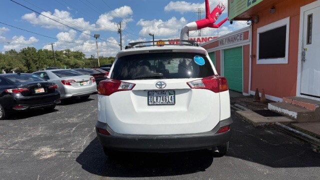 2015 Toyota RAV4 in Dallas, TX 75228 - 2453100 18