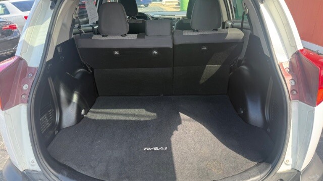 2015 Toyota RAV4 in Dallas, TX 75228 - 2453100 7