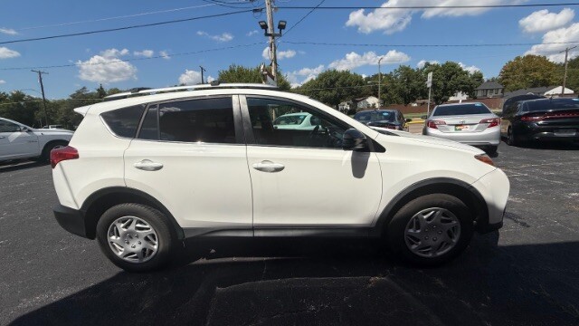 2015 Toyota RAV4 in Dallas, TX 75228 - 2453100 4