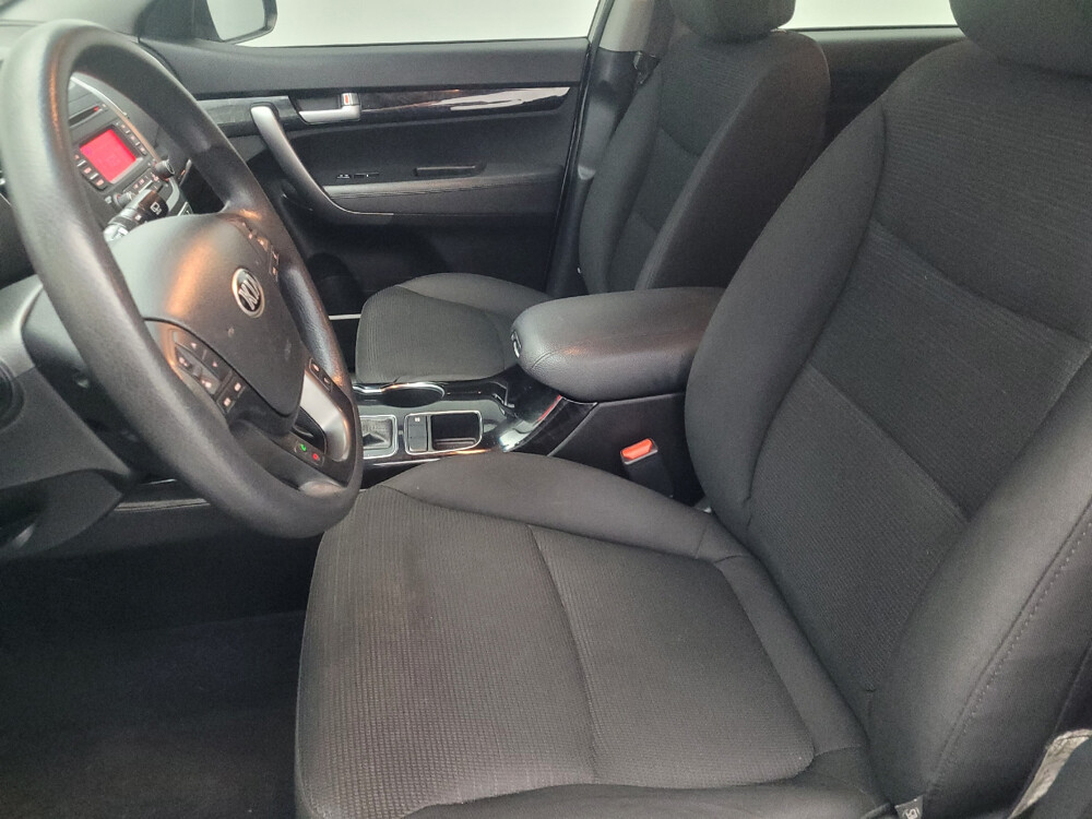 2015 Kia Sorento in Hialeah, FL 33014 - 2453318 17