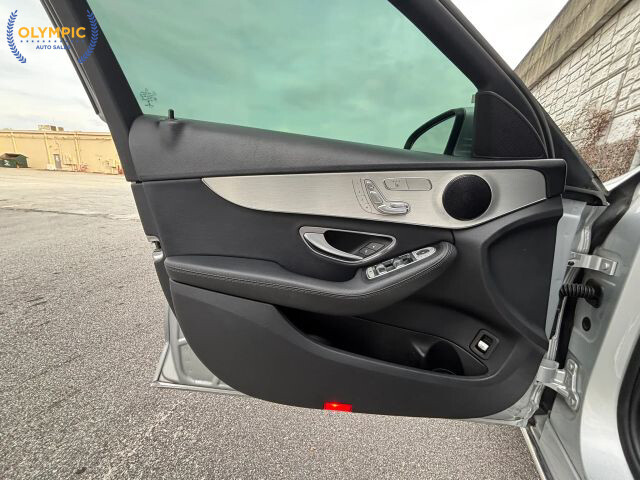 2018 Mercedes-Benz C 300 in Decatur, GA 30032 - 2454751 39