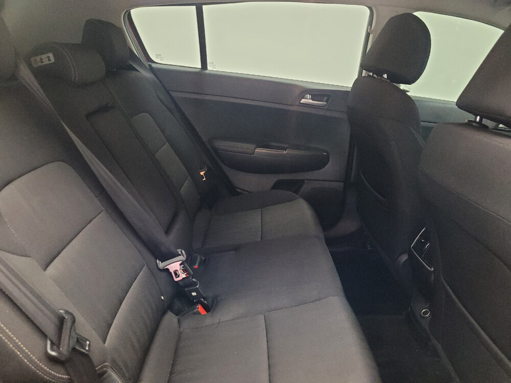 2019 Kia Sportage in St. Louis, MO 63136 - 2454897 19