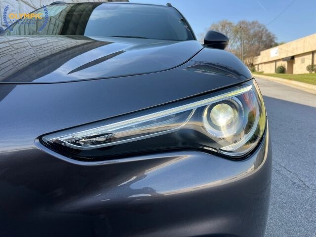 2018 Alfa Romeo Stelvio in Decatur, GA 30032 - 2455191 14
