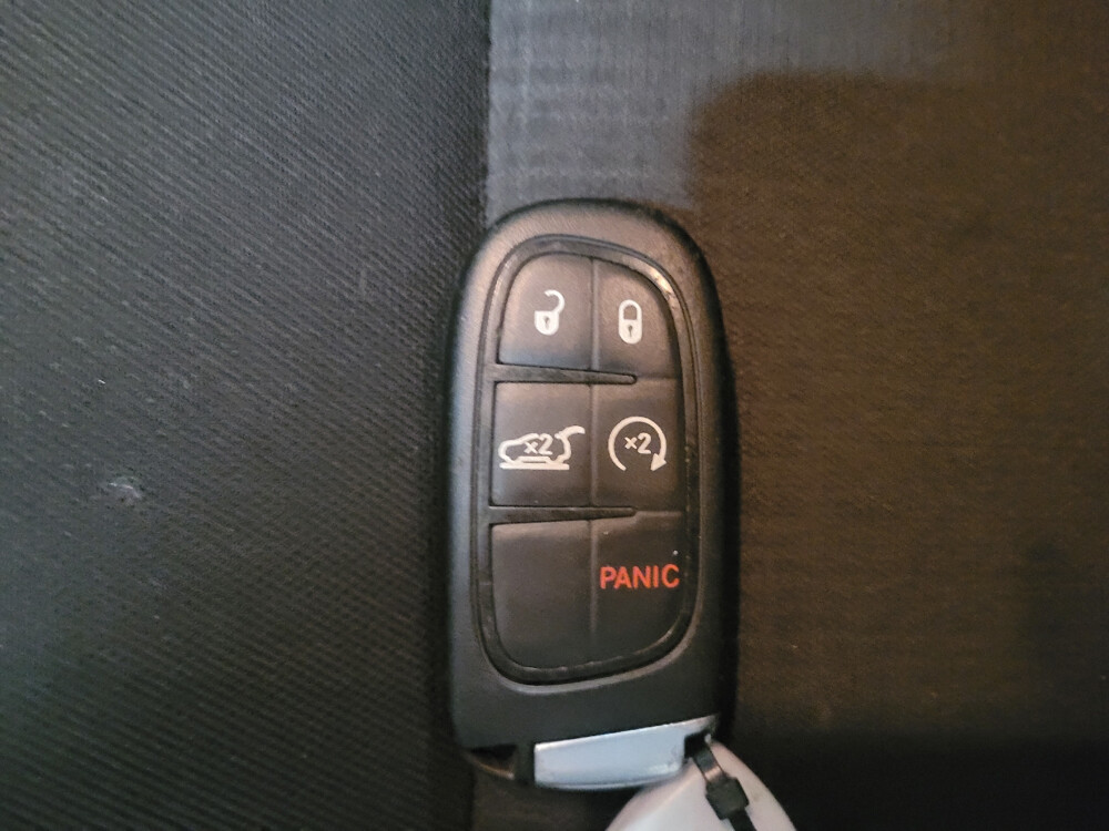 2016 Jeep Cherokee in Plymouth Meeting, PA 19462 - 2455322 32