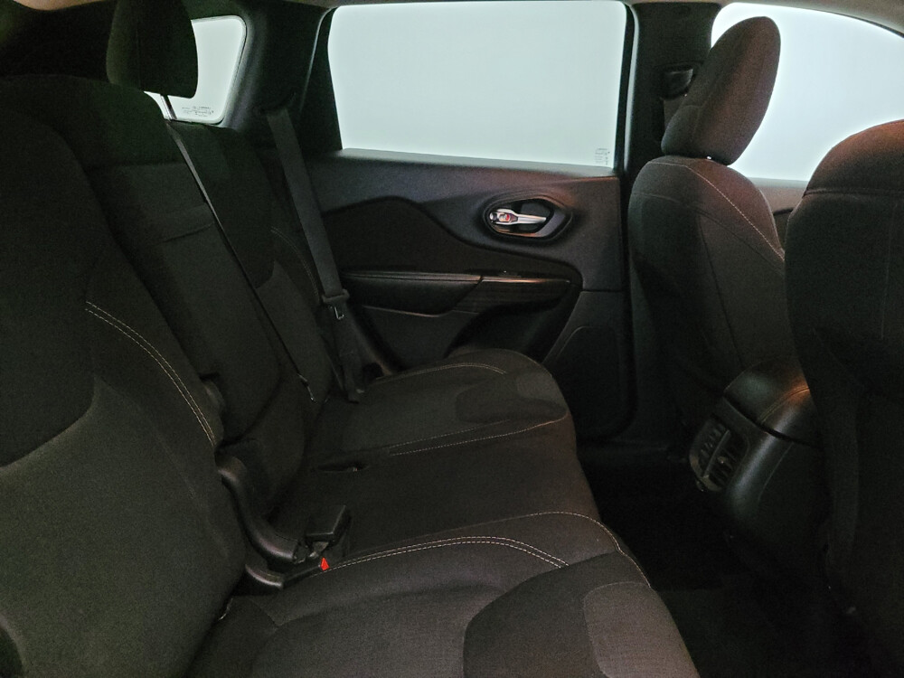 2016 Jeep Cherokee in Plymouth Meeting, PA 19462 - 2455322 19