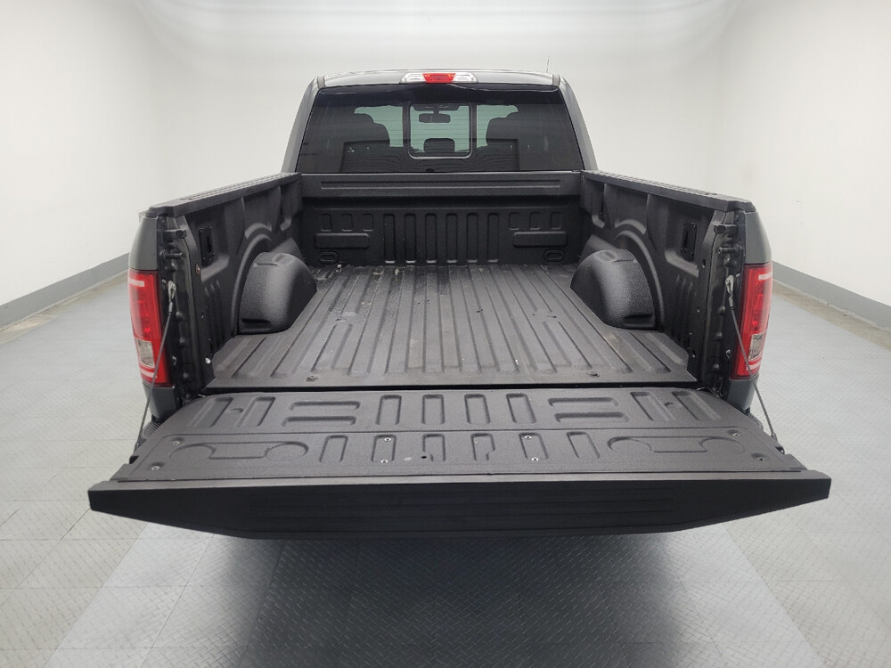 2017 Ford F150 in Midlothian, IL 60445 - 2455372 29