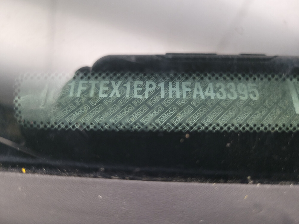 2017 Ford F150 in Midlothian, IL 60445 - 2455372 33