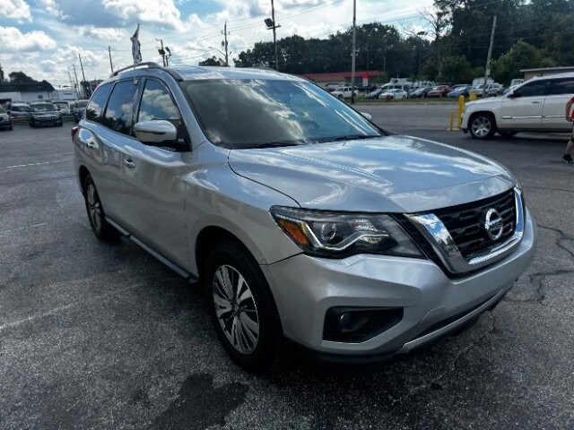 2020 Nissan Pathfinder in Indianapolis, IN 46222-4002 - 2455561 3